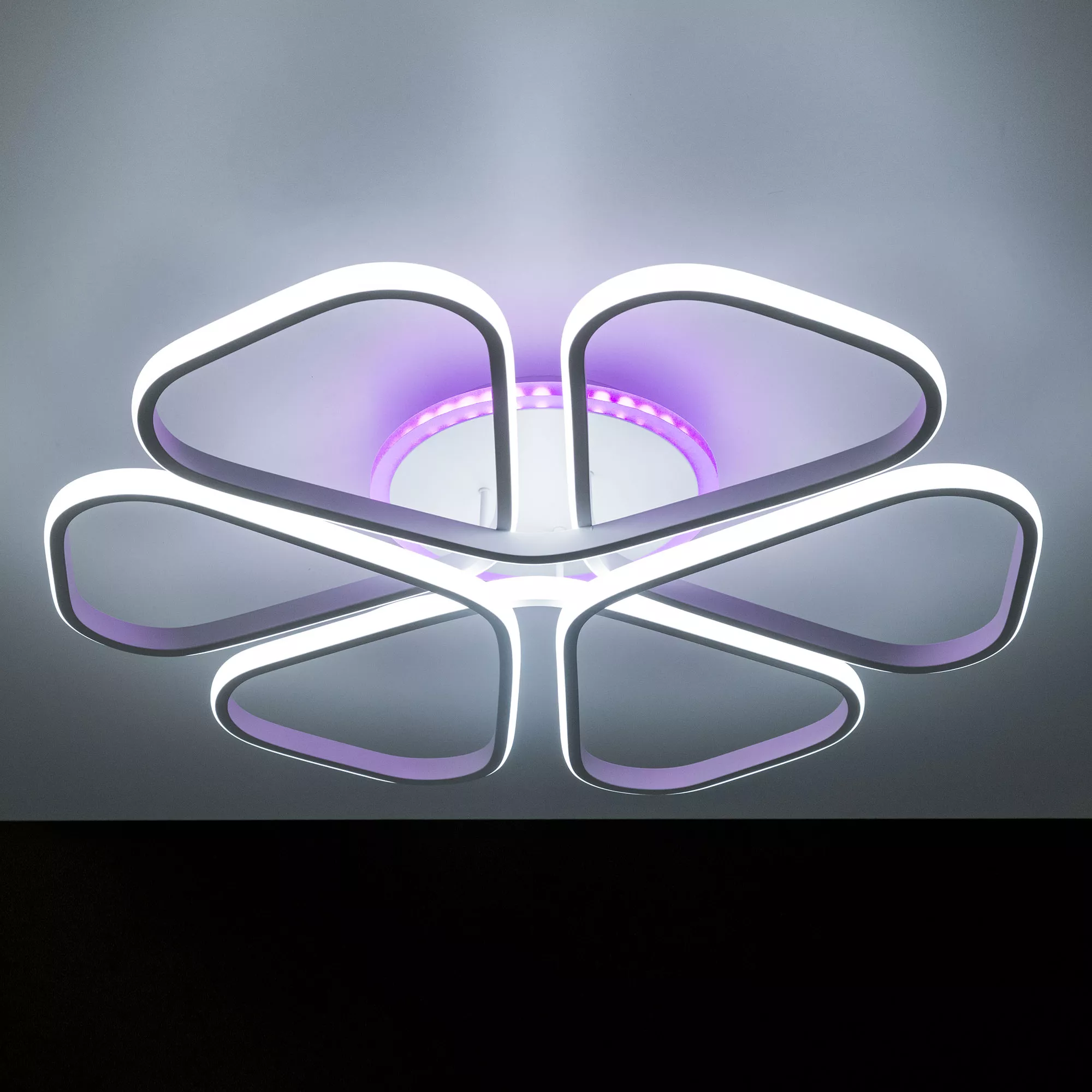 Потолочный светильник Citilux Сезар CL233270RGB