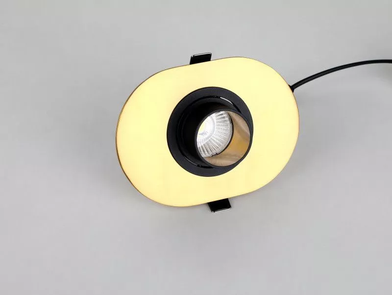 Точечный встраиваемый светильник Favourite RETRO 2790-1C