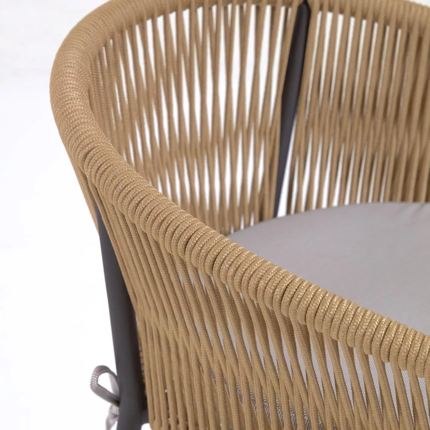 Веревочный полубарный стул La Forma Yanet бежевого цвета 65 см
