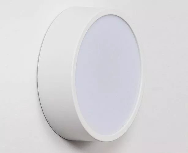Точечный накладной светильник ITALLINE M04-525-146 white 3000K