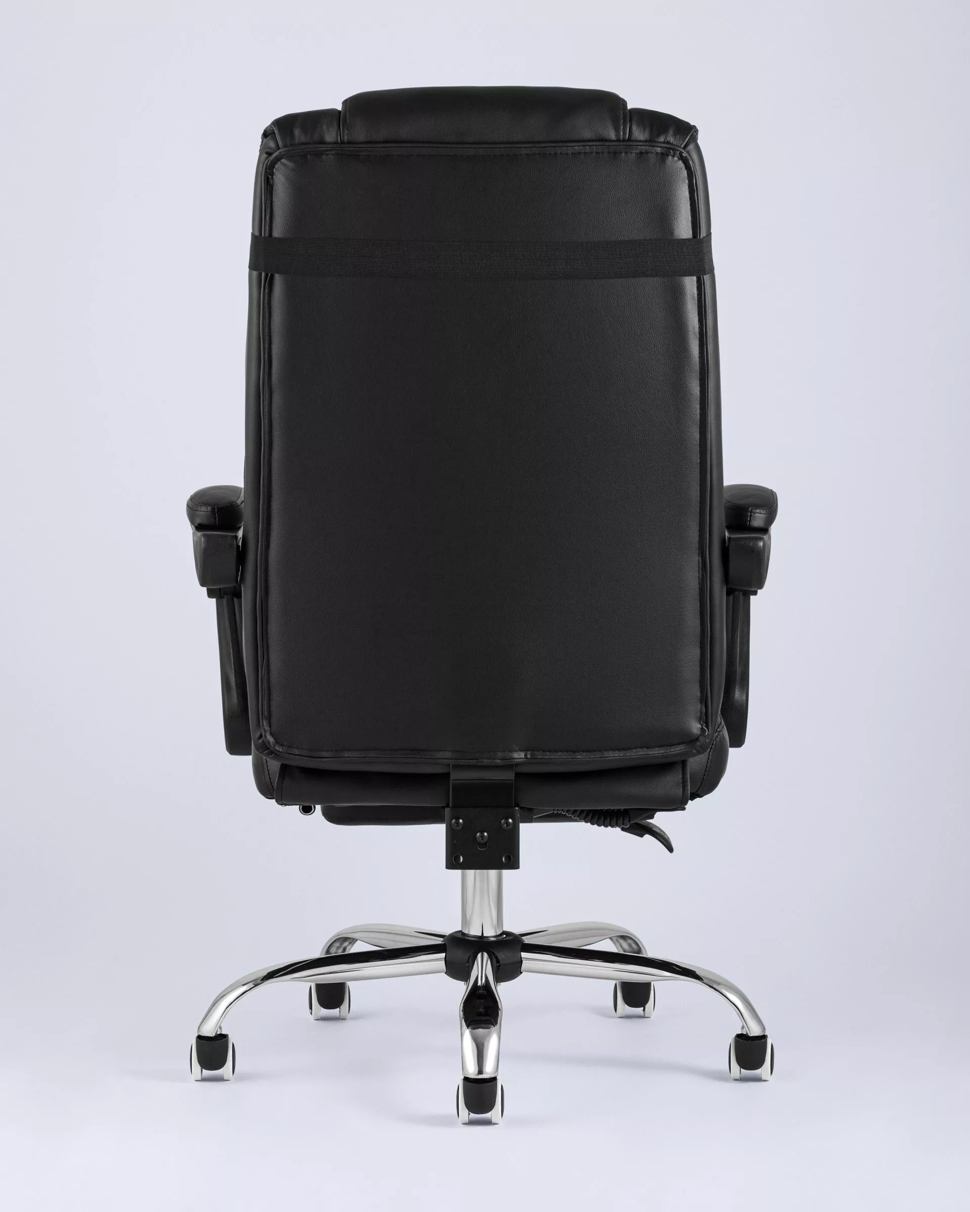 Кресло руководителя TopChairs Royal черное с подставкой для ног