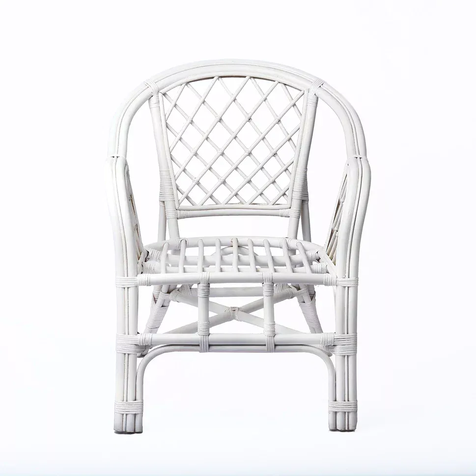 Кресло для отдыха из ротанга Маркос белый матовый