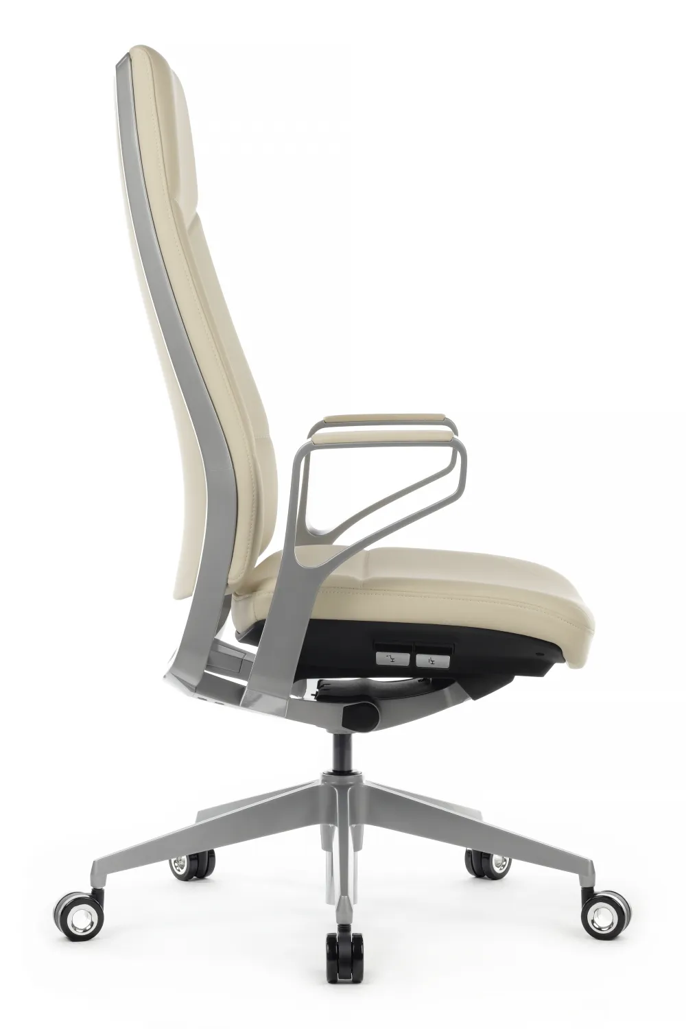 Кресло руководителя Riva Chair Zen 01E металл серебристый / натуральная кожа Бежевый