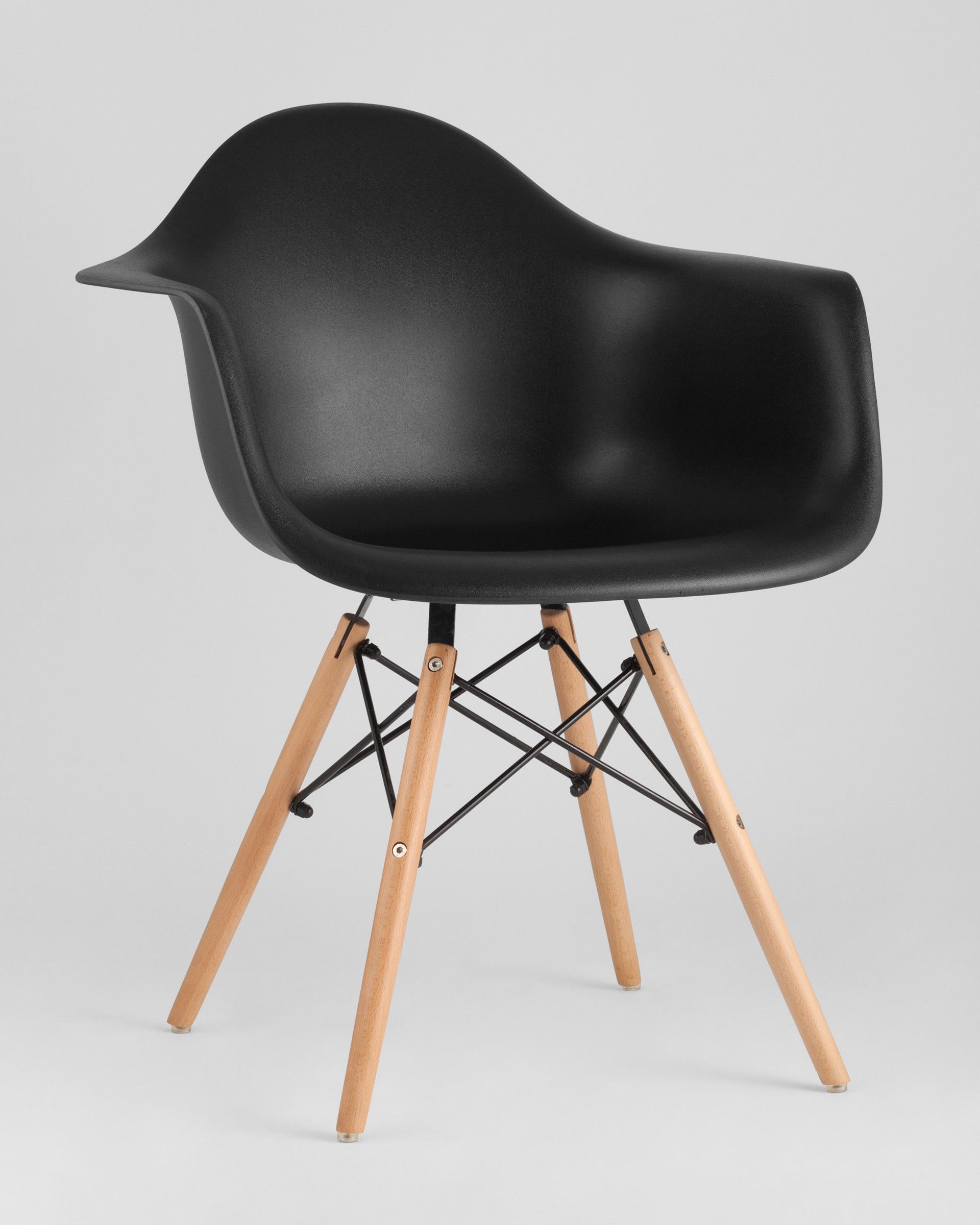 Стул Eames DAW черный